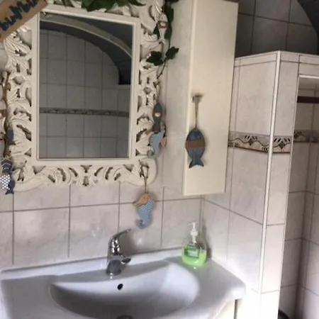 Apartment Wohnen In Einer Kleinen Wohnoase *