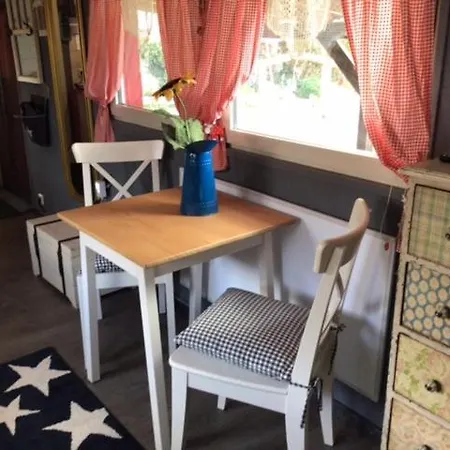 Apartment Wohnen In Einer Kleinen Wohnoase *